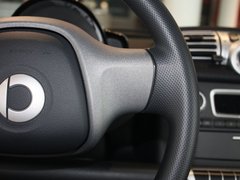 2012款 1.0L AMT 硬頂標(biāo)準(zhǔn)版