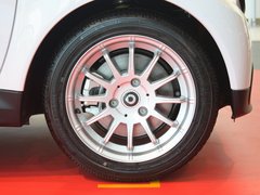 2012款 1.0L AMT 硬顶标准版