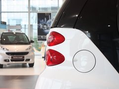 2012款 1.0L AMT 硬顶标准版