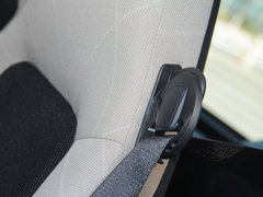 2012款 1.0L AMT 硬頂激情版