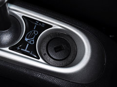 2012款 1.0T AMT 博速Xclusive版