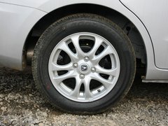 2012款 1.3L 手动 舒适型