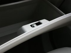 2012款 1.3L 手动 舒适型