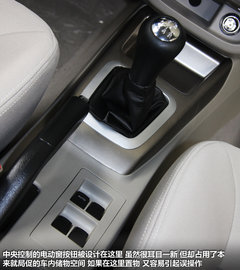 2012款 1.3L 手动 豪华型