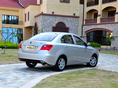 2012款 1.3L 手动 豪华型