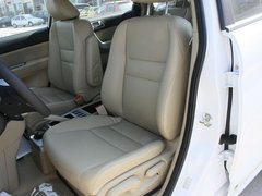 2012款 2.4L 手动 两驱精英型 5座
