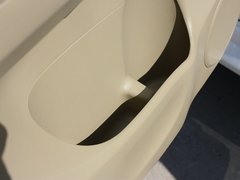 2012款 2.4L 手动 两驱精英型 5座