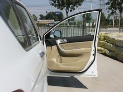 2012款 2.4L 手动 两驱精英型 5座