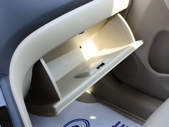 2012款 2.4L 手动 两驱精英型 5座