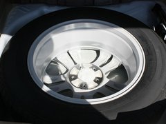 2012款 2.4L 手动 两驱精英型 5座