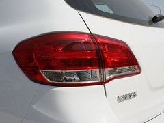 2012款 2.4L 手动 两驱精英型 5座