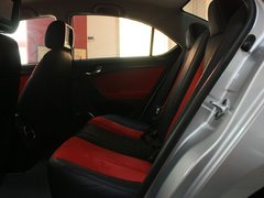2012款 1.5L 手动 豪华运动型