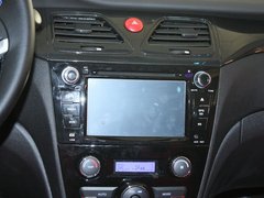 2012款 1.5L 手动 豪华运动型
