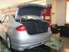 2012款 1.5L 手动 豪华运动型