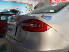 2012款 1.5L 手动 豪华运动型
