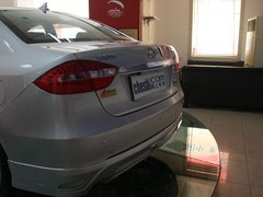 2012款 1.5L 手动 豪华运动型