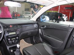 2012款 1.8L 自动 公务尊逸运动型