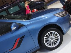 2012款 1.8L 自动 公务尊逸运动型