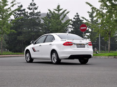 2012款 1.8L 自动 公务尊逸运动型