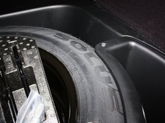 2012款 5.7L 自动 旗舰尊崇版 5座