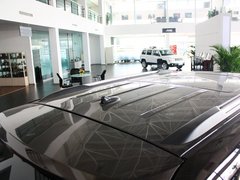 2012款 5.7L 自动 旗舰尊崇版 5座