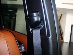 2012款 5.7L 自动 旗舰尊崇版 5座