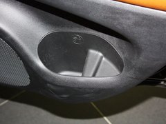 2012款 5.7L 自动 旗舰尊崇版 5座