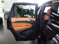 2012款 5.7L 自动 旗舰尊崇版 5座