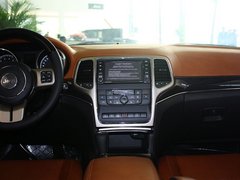 2012款 5.7L 自动 旗舰尊崇版 5座