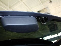2012款 5.7L 自动 旗舰尊崇版 5座