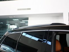 2012款 5.7L 自动 旗舰尊崇版 5座