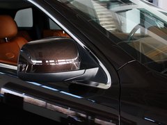 2012款 5.7L 自动 旗舰尊崇版 5座