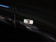 2012款 5.7L 自动 旗舰尊崇版 5座