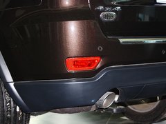 2012款 5.7L 自动 旗舰尊崇版 5座