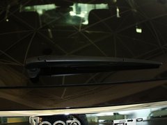 2012款 5.7L 自动 旗舰尊崇版 5座