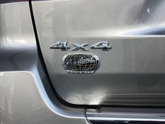 2012款 3.6L 自动 旗舰尊崇版 5座