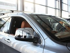 2012款 3.6L 自动 旗舰尊崇版 5座