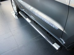 2012款 3.6L 自动 旗舰尊崇版 5座
