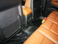 2012款 3.6L 自动 旗舰尊崇版 5座