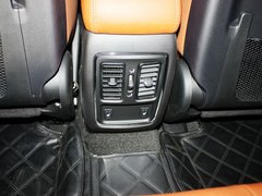 2012款 3.6L 自动 旗舰尊崇版 5座