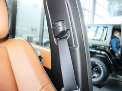 2012款 3.6L 自动 旗舰尊崇版 5座
