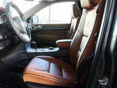 2012款 3.6L 自动 旗舰尊崇版 5座