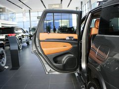 2012款 3.6L 自动 旗舰尊崇版 5座