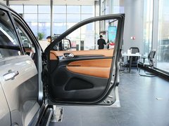 2012款 3.6L 自动 旗舰尊崇版 5座