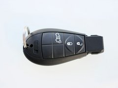 2012款 3.6L 自动 旗舰尊崇版 5座