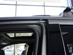 2012款 3.6L 自动 旗舰尊崇版 5座