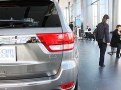 2012款 3.6L 自动 旗舰尊崇版 5座