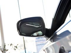 2012款 1.8L 手动 时尚型