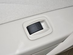 2012款 1.8L 手动 时尚型