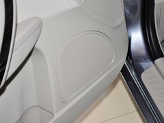 2012款 1.8L 手动 时尚型
